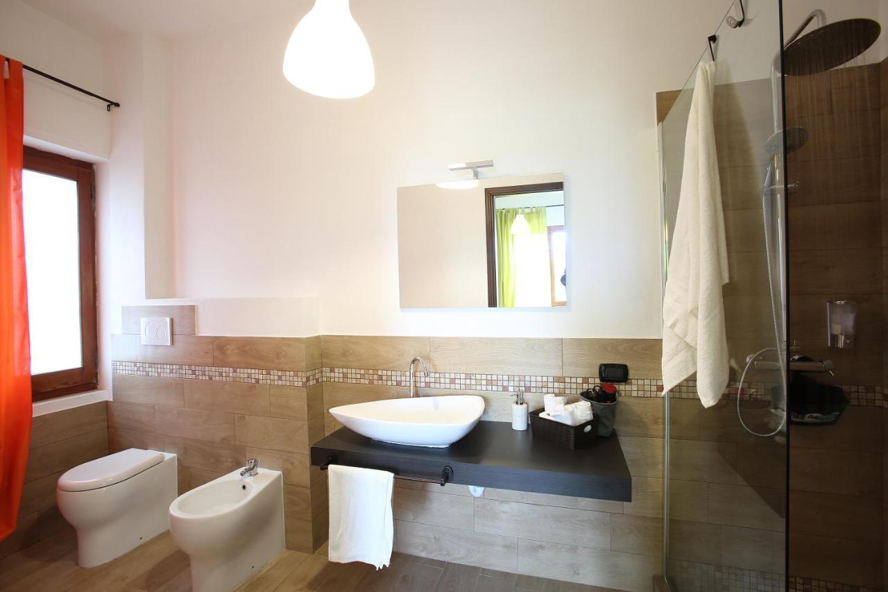 Rooms Project B&B Capoterra Buitenkant foto