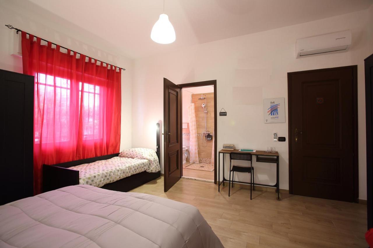 Rooms Project B&B Capoterra Buitenkant foto